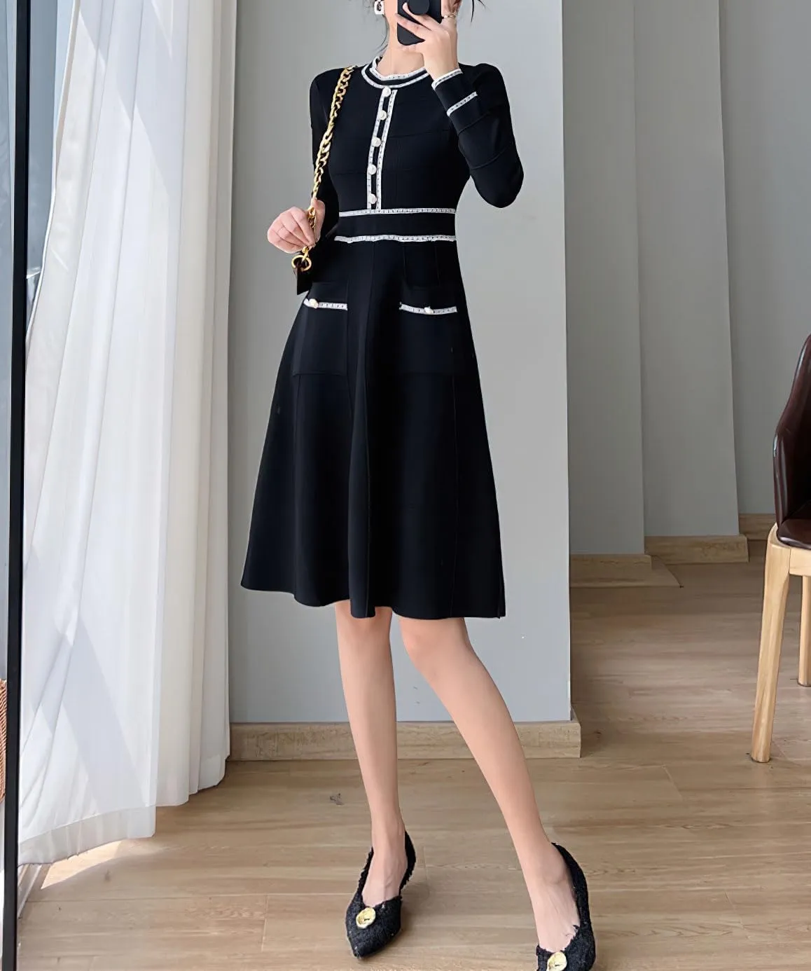 chouyatou Women's Contrast Striped Bodycon Knit Sweater Dress Crew Neck Swing Sweater Midi Dress with Pockets