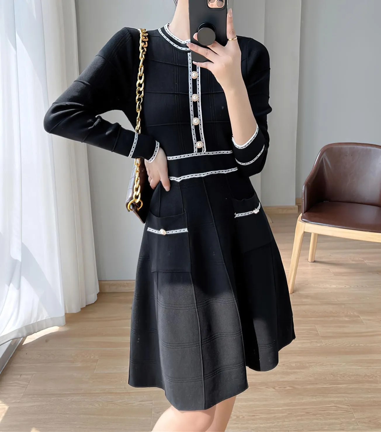 chouyatou Women's Contrast Striped Bodycon Knit Sweater Dress Crew Neck Swing Sweater Midi Dress with Pockets