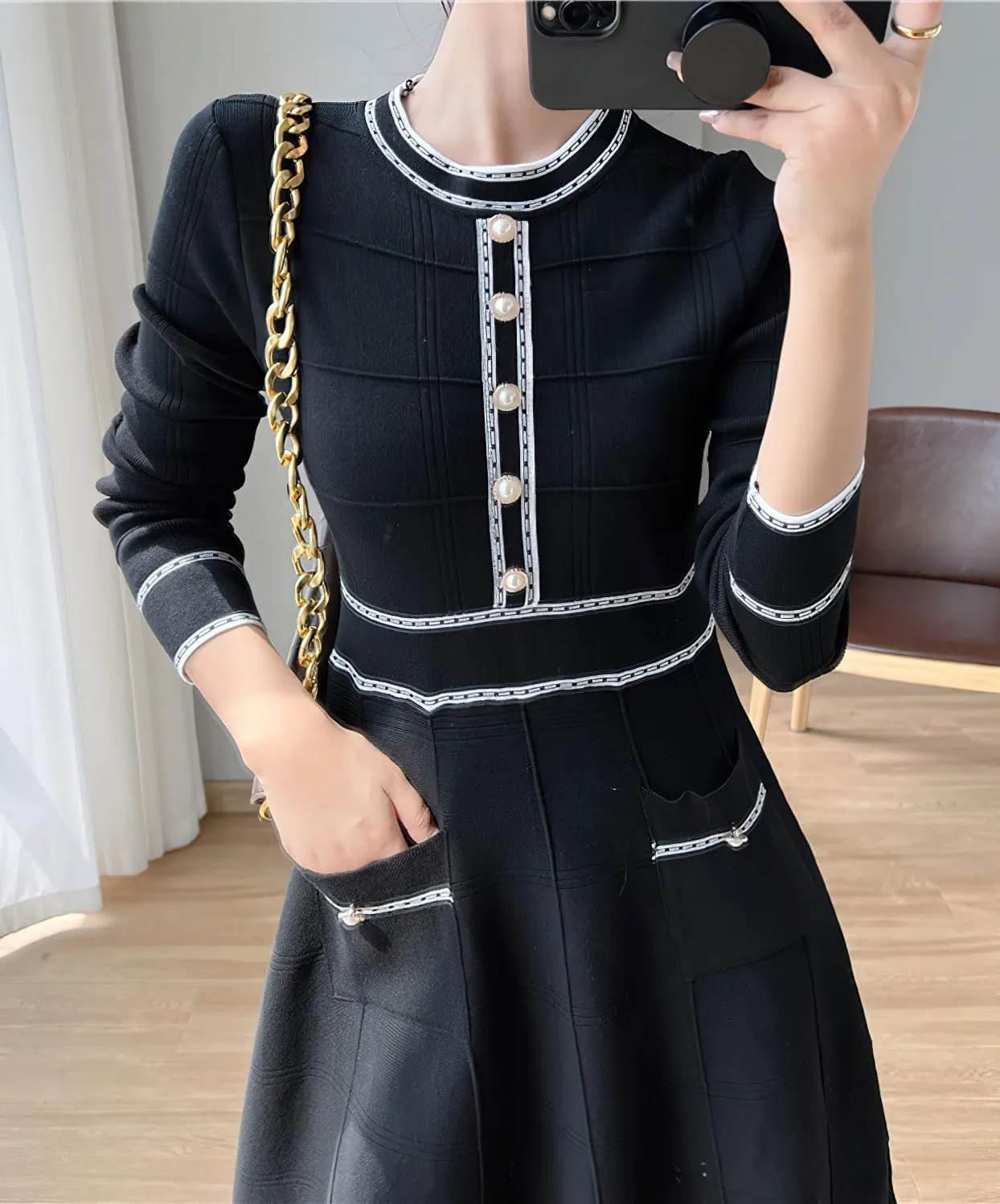 chouyatou Women's Contrast Striped Bodycon Knit Sweater Dress Crew Neck Swing Sweater Midi Dress with Pockets