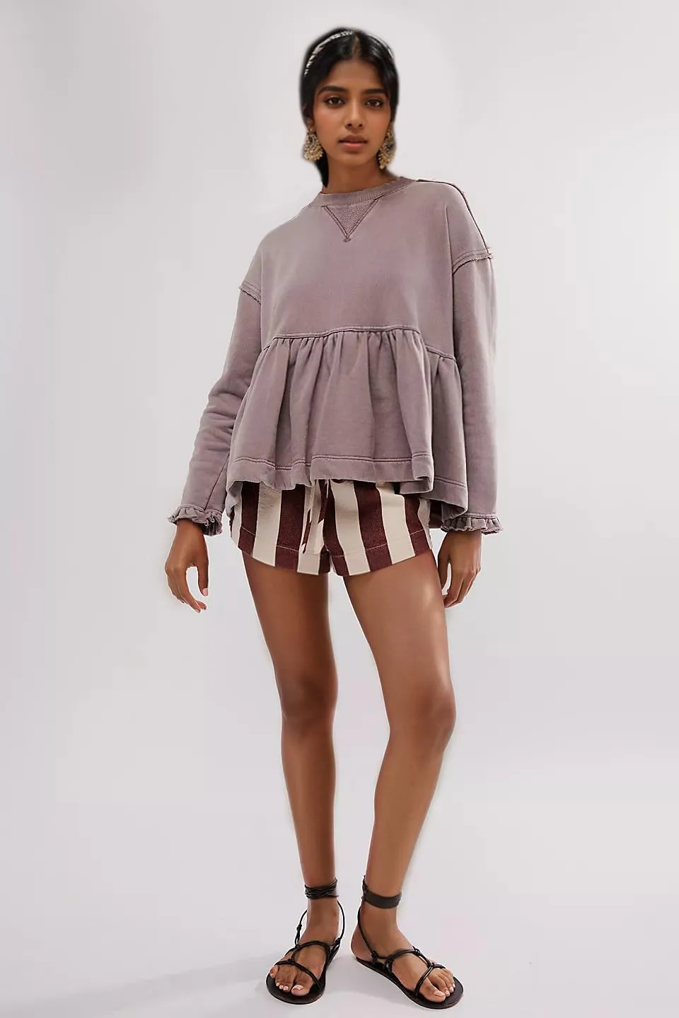 Womens Cute Ruffle Hem Babydoll Sweatshirt Long Sleeve Drop Shoulder Trendy Flowy Peplum Pullover Crop Tops